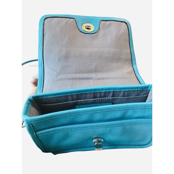 Coach Legacy Penny Crossbody Bag 19914 Turquoise Blue Leather Tassel Turnlock - Picture 3 of 7